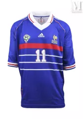 Robert PIRÈS.--img1