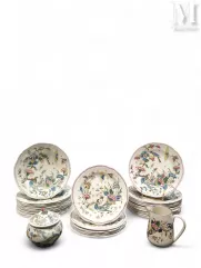 GIEN - FRANCE-Partie de service-img1