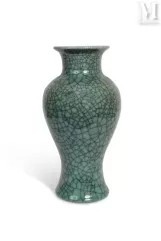 CHINE, travail moderne-Vase en porcelaine-img1
