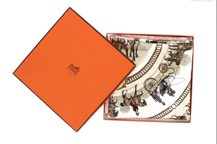 Estimation gratuite carré foulard hermès