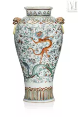 CHINE, Dynastie Qing, XVIIIe siècle-Rare vase en porcelaine-img1