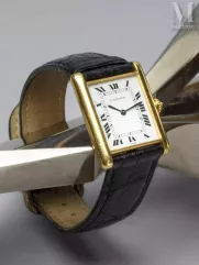 [CORRECTION AU CATALOGUE] CARTIER-"Tank Louis Cartier"-img1