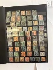 2 classeurs valeurs sélectionnées du monde classique et semi-moderne--img1