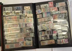 2 classeurs valeurs sélectionnées du monde classique et semi-moderne--img1