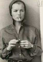 Romy SCHNEIDER-Portrait à la cigarette, c. 1968-img1
