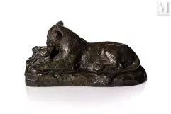 D'après Roger GODCHAUX (1878 - 1958)-Lionne et sa proie-img1