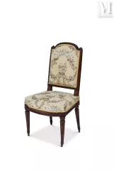 Chaise à dossier plat rectangulaire.--img1