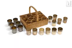 Ensemble de gobelets à liqueur comprenant :--img1