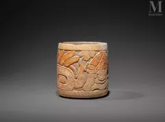 Vase de forme cylindrique--img1