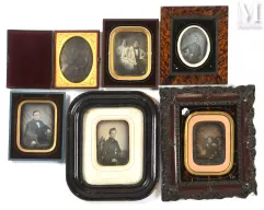 6 DAGUERRÉOTYPES 1/4 (5) et 1/6 (1) DE PLAQUE-Portrait de famille de 5 personnes, militaire, portrait d'homme (2), femme (1) et couple (1), c. 1855-img1