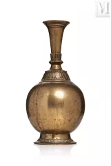 Flacon moghol "Surahi"-Inde moghole, Deccan, XVIIIe siècle-img1