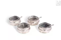 Ensemble de 4 salières en argent--img1