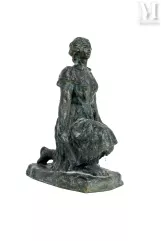Ecole FRANÇAISE du XXème siècle-Femme agenouillée-img1