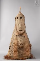 Imposant cimier cultuel--img1