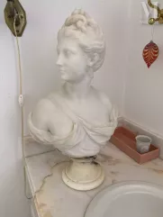 D'après HOUDON--img1