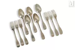 Série de 6 fourchettes et 5 cuillers en argent;--img1