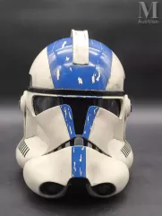 STAR WARS - REVENGE OF THE SITH : Clone Trooper 501th-Prop Maker Fan Made-img1